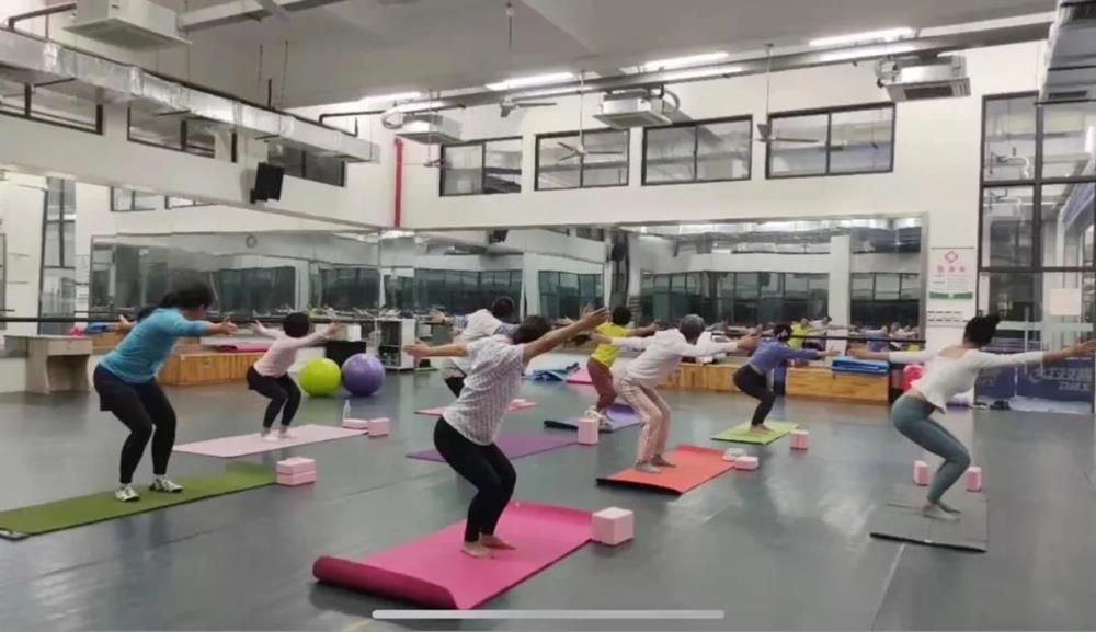 77d67b8b9ffa4b80bb5c3485e19fcb17.jpg 77d67b8b9ffa4b80bb5c3485e19fcb17.jpg