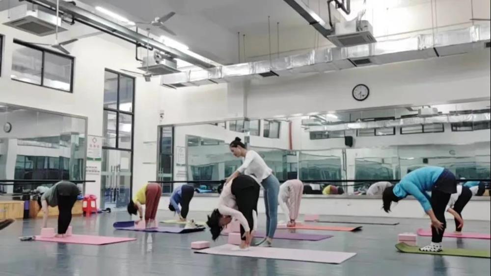 c01a246ce9d04573ac78966054d6afa8.jpg c01a246ce9d04573ac78966054d6afa8.jpg