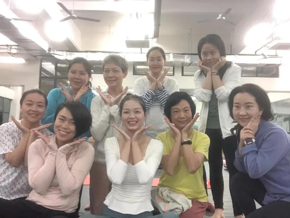 c676c2ce82a5497b93f90de5b906e994.jpg c676c2ce82a5497b93f90de5b906e994.jpg