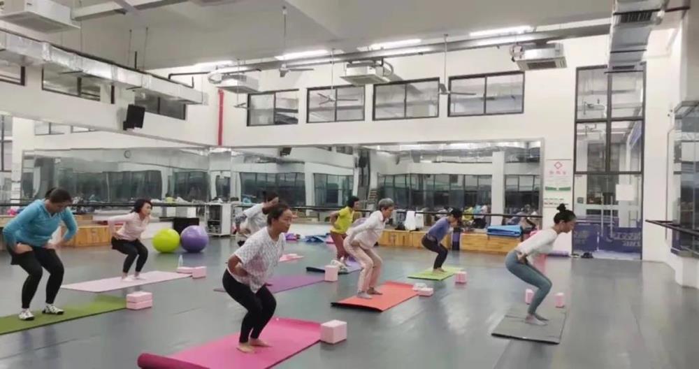 f1ab049264134a7e84a223940eb4d0ef.jpg f1ab049264134a7e84a223940eb4d0ef.jpg