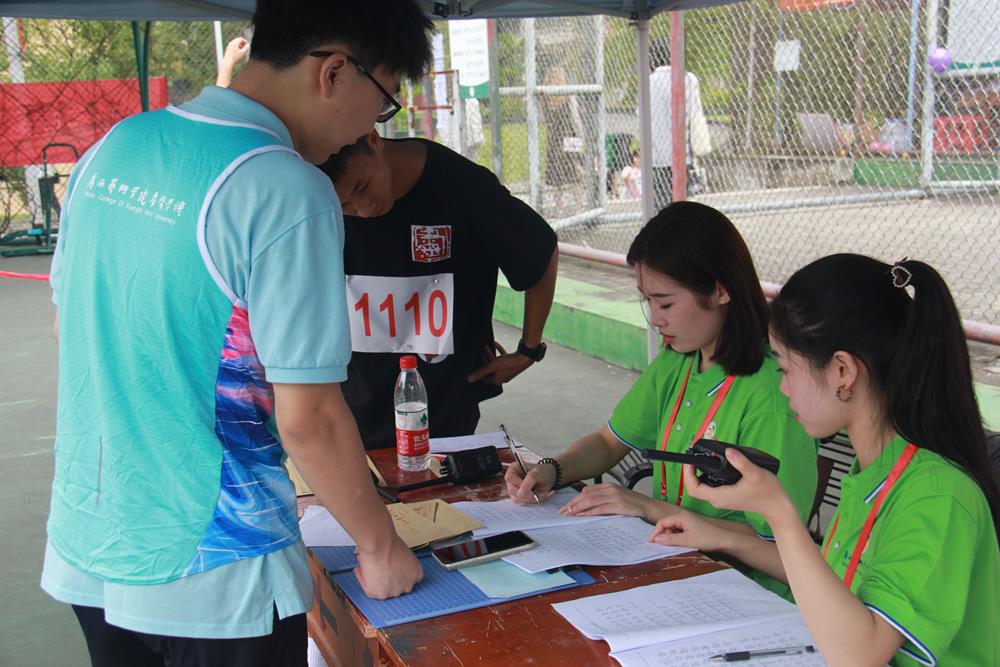 ac01351ef95844f888a256cbb2507e6c.JPG ac01351ef95844f888a256cbb2507e6c.JPG