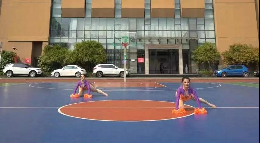 79b40a66bc0142a2b31f41c896acfd99.jpg 79b40a66bc0142a2b31f41c896acfd99.jpg