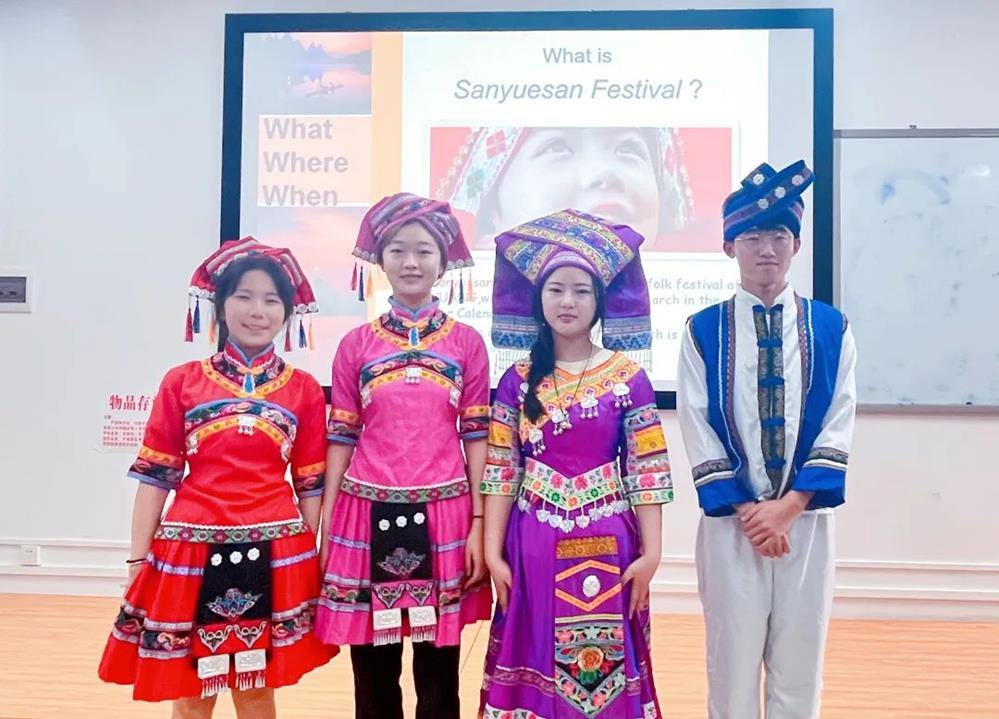 81d9ea88bcc944a8a7edc21e0e19a62c.jpg 81d9ea88bcc944a8a7edc21e0e19a62c.jpg