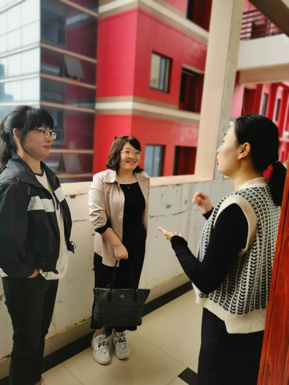 5533ea510ebf4a2b9c8c9995372a24f7.jpg 5533ea510ebf4a2b9c8c9995372a24f7.jpg