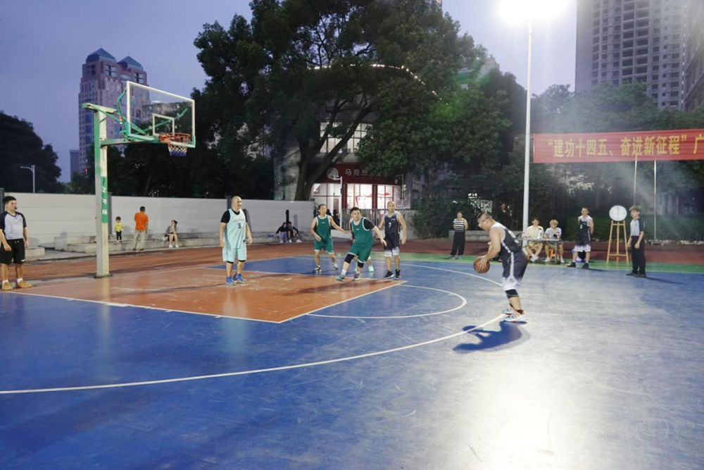 559b515b457d4265a2460c1099f0b324.png 559b515b457d4265a2460c1099f0b324.png