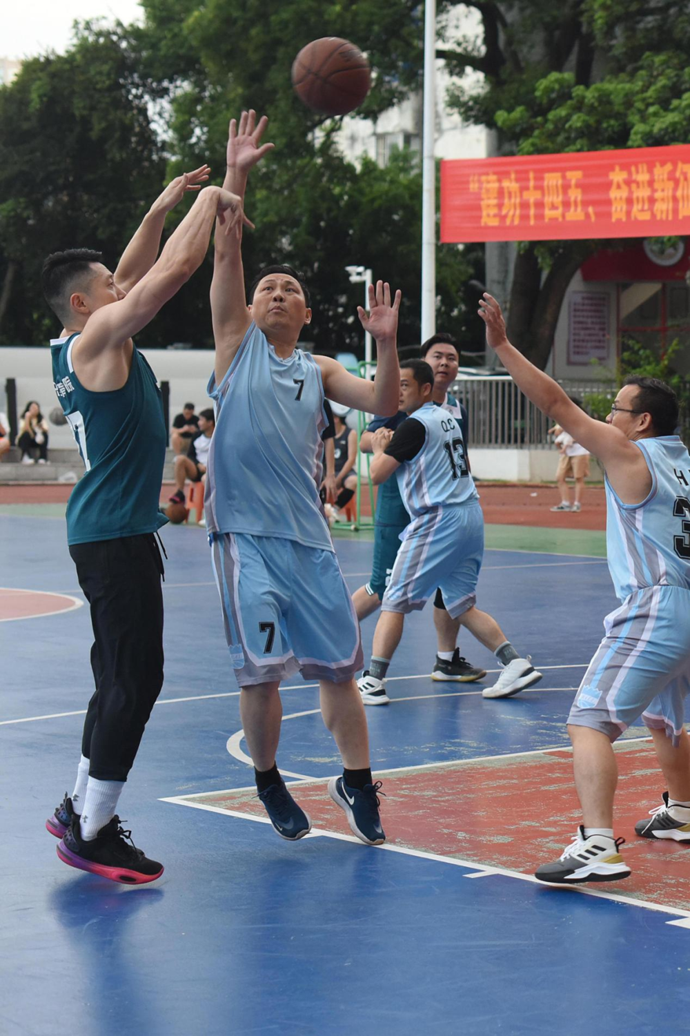 cdcf2c336b744727867535a292a32858.png cdcf2c336b744727867535a292a32858.png